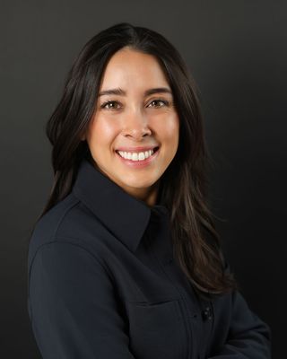 Photo of Suzanne Fong, MA, Psychologist