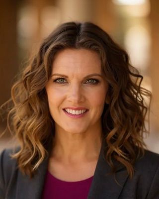 Photo of Janae Cox, Psychiatric Nurse Practitioner, NP, PMHNP, RN