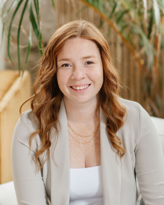 Photo of Brenna Bomberry, Registered Psychotherapist, MACP, BSc, OCGC
