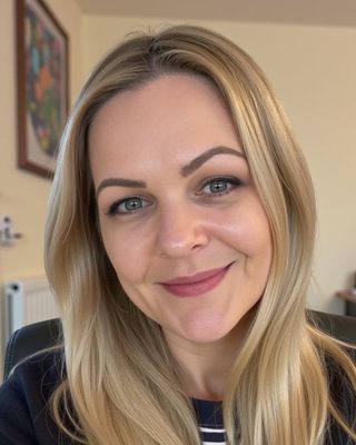 Photo of Dr. Jill Woods - Cocoon Clinical Psychology, Psychologist, PhD, CPsychol PSI