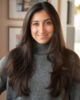 Photo of Stephanie Mendes, Psychologist, MA