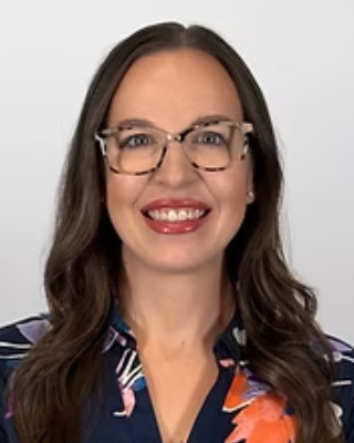 Photo of Dr. Kylee McKay, Psychiatric Nurse Practitioner, DNP, FNP, PMHNP