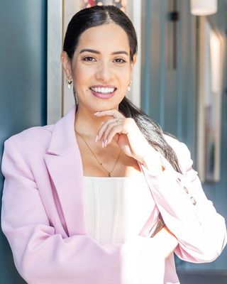 Photo of Andrea Penaloza Figueredo, Marriage & Family Therapist Associate, MA, AMFT, APCC