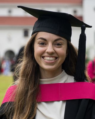 Photo of Phoebe Barry, General Counsellor, BSocSci Hons