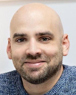 Photo of Seandor Szeles, Licensed Professional Counselor, LPC