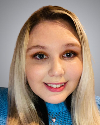 Photo of Jaclyn DeLauretis, Physician Assistant in Quakertown, PA
