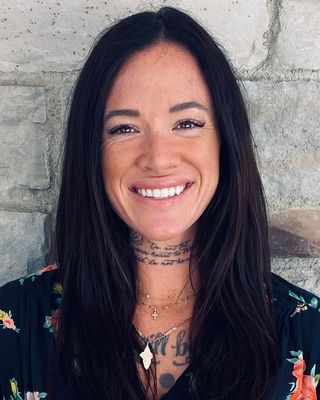 Photo of Kaitlin Knebelsberger, Marriage & Family Therapist Associate in Newport Beach, CA