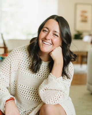 Photo of Chelsey Liaga, Clinical Social Work/Therapist, BS Ed, LMSW, PMH-C