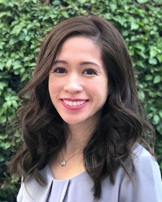 Photo of Robin Hong, Psychologist, PsyD