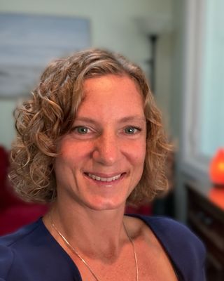 Photo of Kara Beres, Licensed Professional Counselor, MA, LMHC, ATR