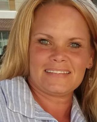 Photo of Amanda Simpson, Licensed Professional Counselor, LPC, EMDR