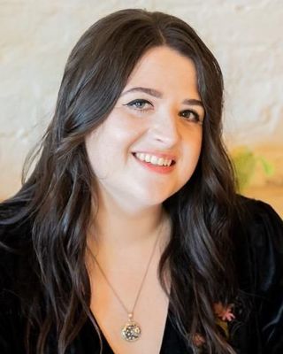 Photo of Hannah Wild, Counsellor, MNCPS Acc.