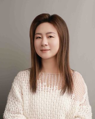 Photo of Sarah Yuan, Pre-Licensed Professional, AMFT, APCC