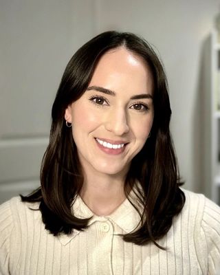 Photo of Sarah Perone - Sarah Perone | ROCD, Dating, & Couples Therapist, Registered Psychotherapist (Qualifying), B.Sc., MA, RP(Q)