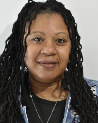 Photo of Tracey Annais Gordon, Counsellor, MNCPS Acc.