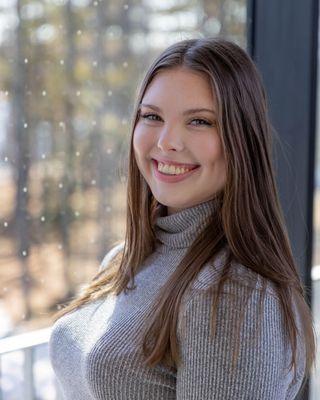 Photo of Caroline Henson, Registered Social Worker, MSW, RSW