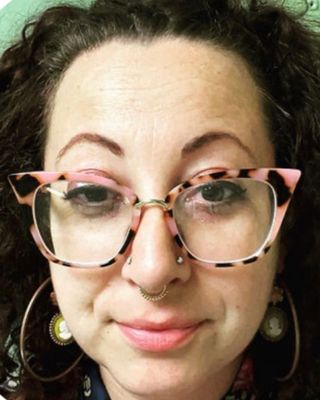 Photo of Leah Yarmus, Clinical Social Work/Therapist, LCSW, LMSW