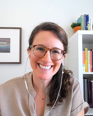 Photo of Stephanie Tyler, Counselor, LMHC, LCPC, LCPAT, ATR-BC