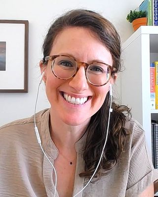 Photo of Stephanie Tyler, Counselor, LMHC, LCPC, LCPAT, ATR-BC