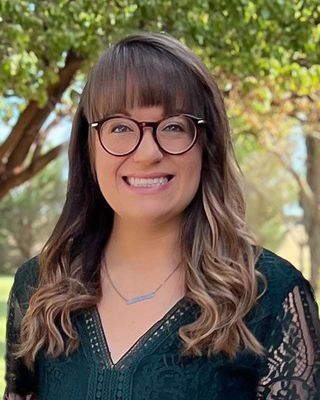 Photo of Lyndsy Donnell, LPC-Associate, MS