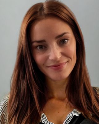 Photo of Lacy M Hunter, Registered Psychotherapist (Qualifying), MACP, BSoc