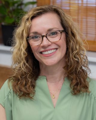 Photo of Lauren Wolfe, Licensed Professional Counselor in Connecticut