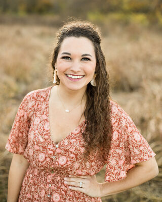 Photo of Rebecca Randall, Licensed Professional Counselor in Overland Park, KS