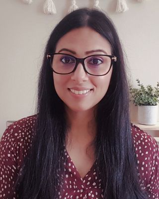 Photo of Azra Karmali, Registered Provisional Psychologist in Edmonton, AB