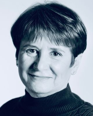 Photo of Leslie A Dieter, Clinical Social Work/Therapist, MSW