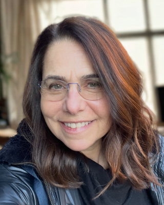 Photo of Kira Blaustein, Psychologist, PhD