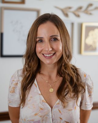 Photo of Sarah McNamara, Clinical Social Work/Therapist, LCSW, PMH-C