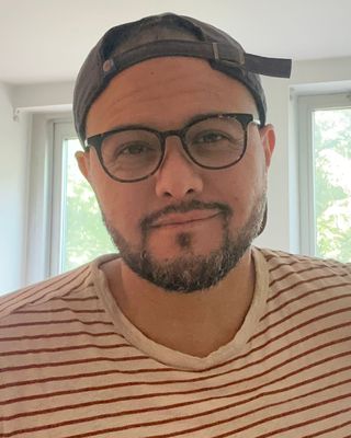 Photo of Julian E Cabezas, Clinical Social Work/Therapist, LCSW