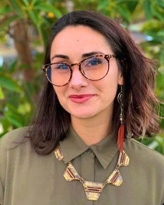Photo of Parisa Frost, Marriage & Family Therapist Associate, AMFT, ATR, EMDR