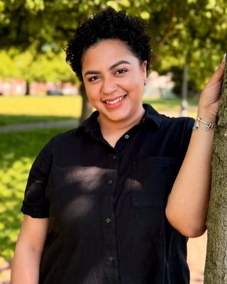 Photo of Chanill Medina, Marriage & Family Therapist, LMFT