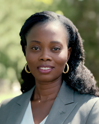 Photo of Olufunmilayo Kwentua, Psychiatric Nurse Practitioner, PMHNP