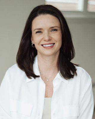 Photo of Elizabeth Igoe, Registered Psychotherapist, BA, MA, RP