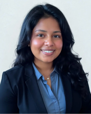 Photo of Aliya Aiyub - Simcoe County Psychotherapy, Registered Psychotherapist (Qualifying), RP(Q), MACP, BSc