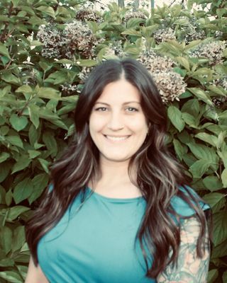 Photo of Courtney Cohoe, Clinical Social Work/Therapist, LLMSW