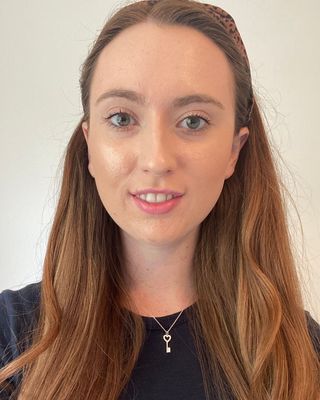 Photo of Dr Charlotte Beames, Psychologist, PsychD, HCPC - Clin. Psych.