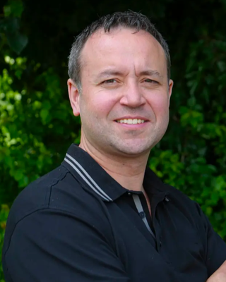 Photo of Daniel Breslin, Psychotherapist, MSc, Pre-Accredited Member IACP