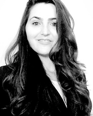 Photo of Ariel Mendelson, Associate Professional Clinical Counselor in Hermosa Beach, CA