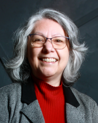 Photo of Florence Soares-Dabalos, Marriage & Family Therapist, LMFT