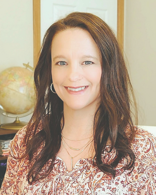 Photo of Michelle McKinzie, Clinical Social Work/Therapist, LCSW, CIMHP