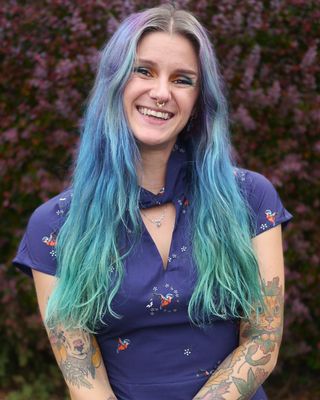 Photo of Dr Emma Salazar, Psychotherapist, PhD, MBACP