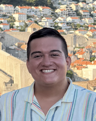 Photo of Gil Raymond Salgado, Clinical Social Work/Therapist, LCSW