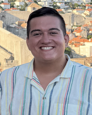 Photo of Gil Raymond Salgado, Clinical Social Work/Therapist, LCSW