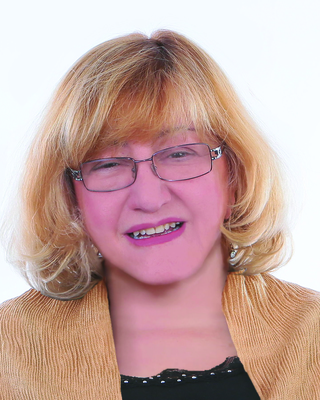 Photo of Debbie Papadakis, Registered Psychotherapist in Toronto, ON