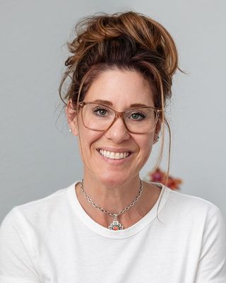 Photo of Jennifer Di Falco Riggs, Clinical Social Work/Therapist, LCSW, MBA