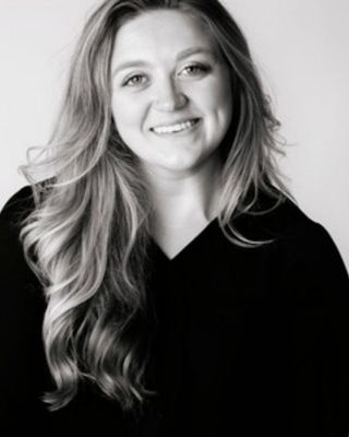 Photo of Rebecca Serfozo, Clinical Social Work/Therapist
