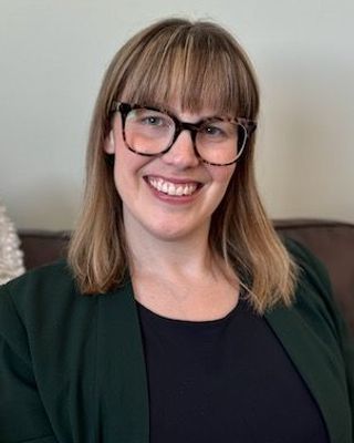 Photo of Allison Paré, Counsellor in Edmonton, AB